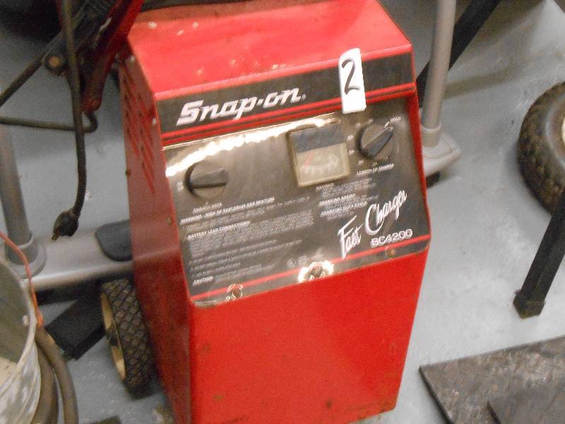 Snap on discount battery and charger