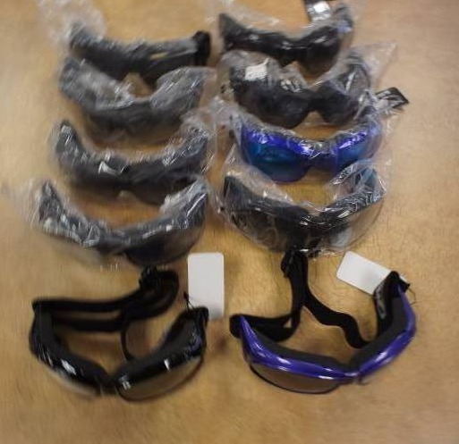 lot 16 image: Global Vision Shatterproof Riding Goggles - 10 pack