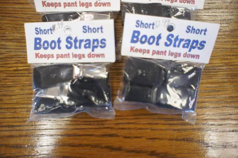 lot 23 image: Boots Straps - 6 pack