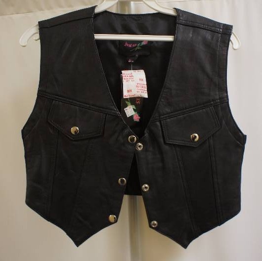 lot 34 image: Just Us Leather Vest