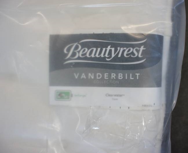 lot 1 image: New Simmons Beauty Rest Vanderbilt Collection California King Clearwater Firm Mattress