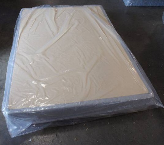 lot 12 image: Sealy Full Box Spring
