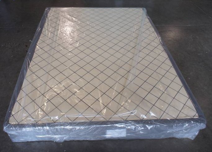 lot 6 image: Serta Queen Box Spring