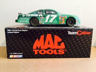 lot 12 image: MATT KENSETH 2001 #17 VISINE MONTE CARLO