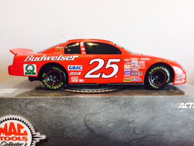 lot 21 image: WALLY DALLENBACH #25 BUDWEISER, 1999 MONTE CARLO