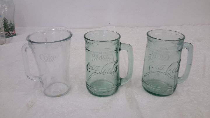 lot 26 image: coke mugs