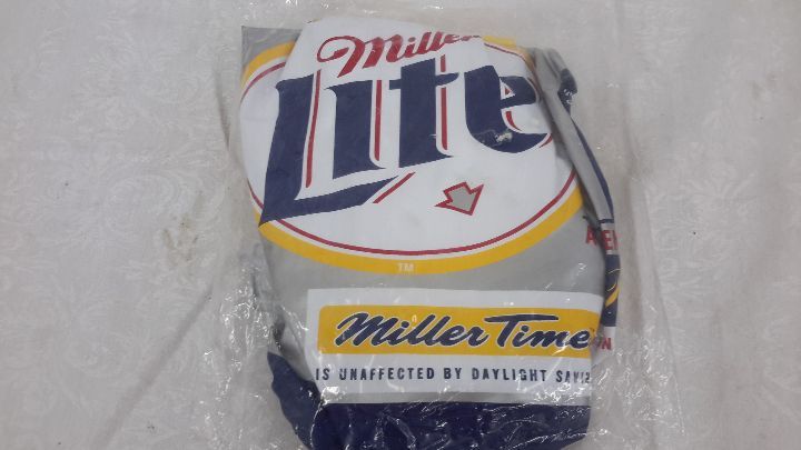 lot 44 image: Miller Lite inflatable