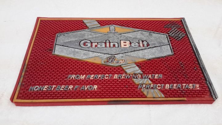 lot 80 image: Grain Belt bar mat