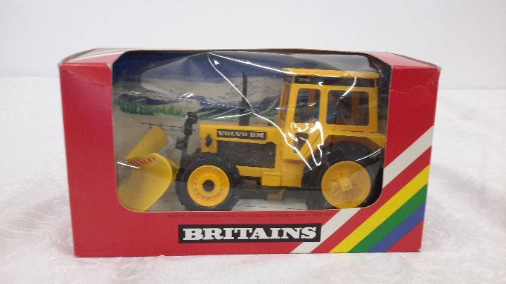 lot 100 image: Volvo Tractor and Snow Plow