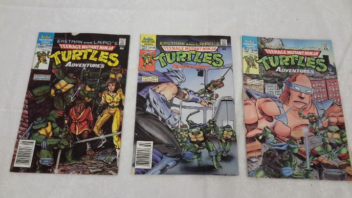 lot 133 image: Teenage Mutant Ninja Turtles Comic Books