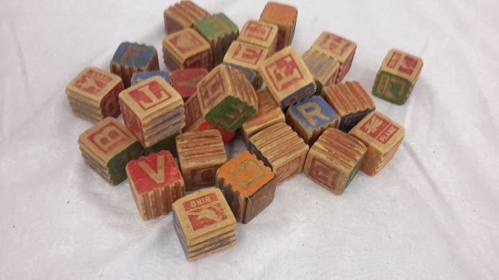 lot 165 image: Antique wooden baby blocks