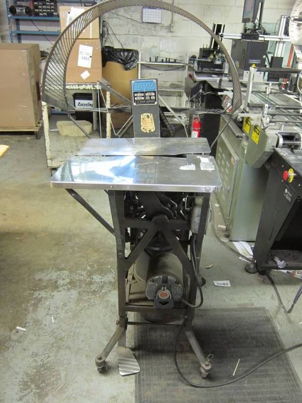 lot 16 image: Package Tying Machine