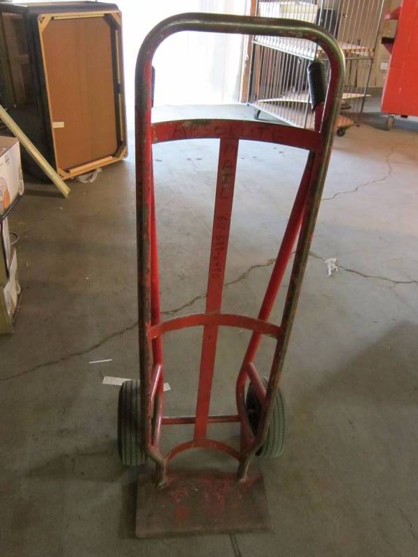 lot 27 image: Hand Truck
