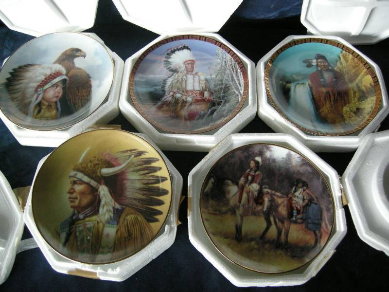 lot 33 image: 5 Native American Collector plates