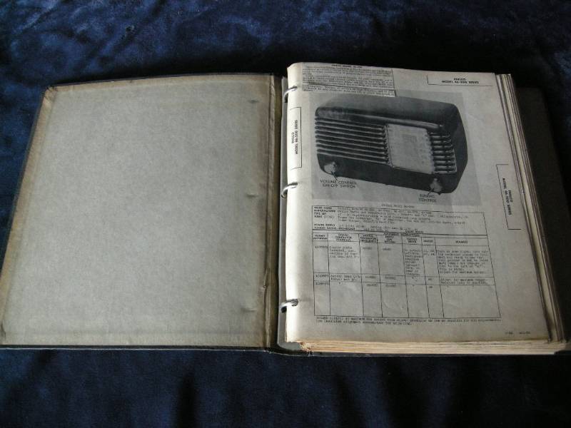 lot 37 image: Antique Radio Photofact album