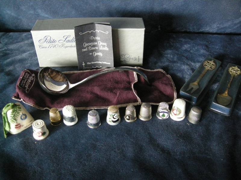 lot 57 image: Collector spoonsthimbles