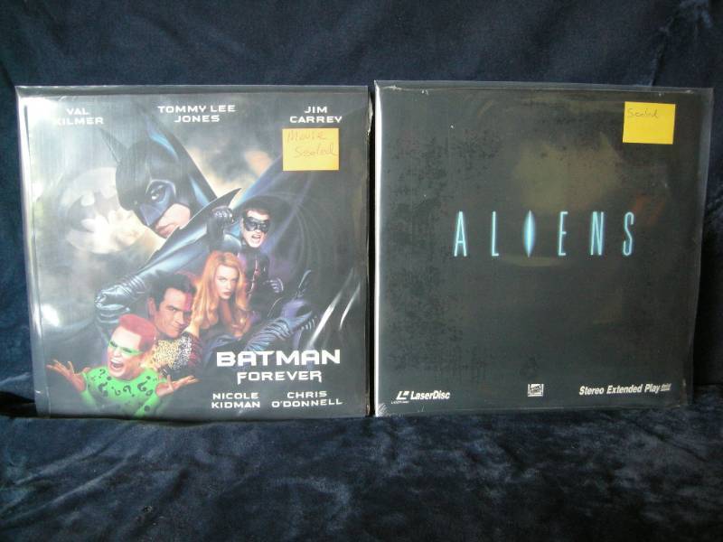 lot 79 image: LaserDisc BatmanAliens