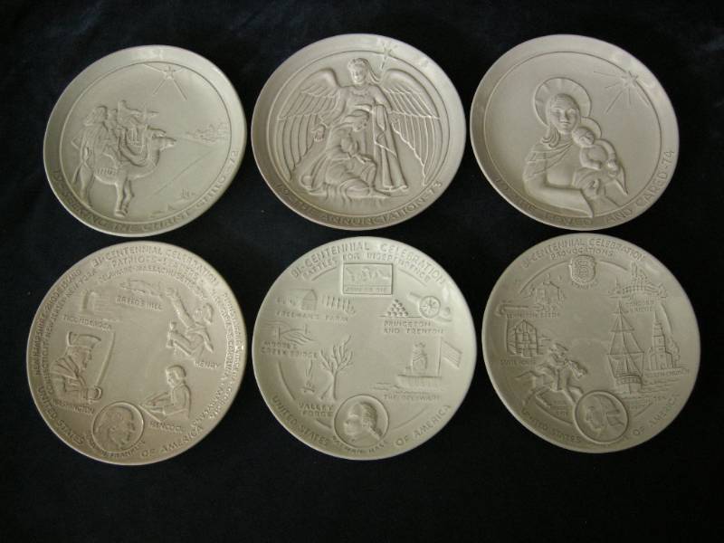 lot 87 image: Frankoma BiCentennial plates