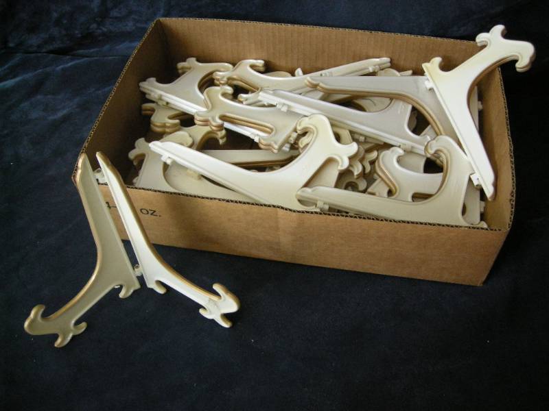 lot 91 image: Plate racks