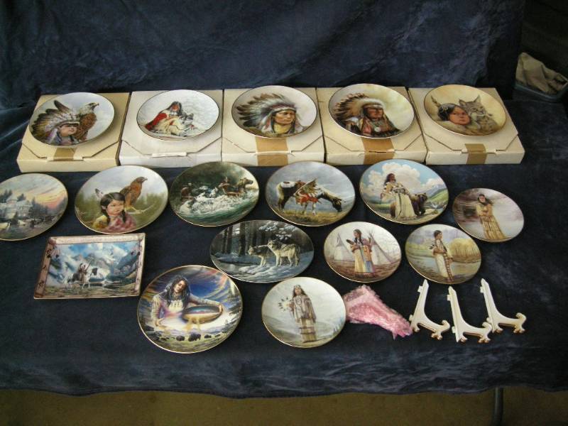 lot 94 image: Native American Collector Plates
