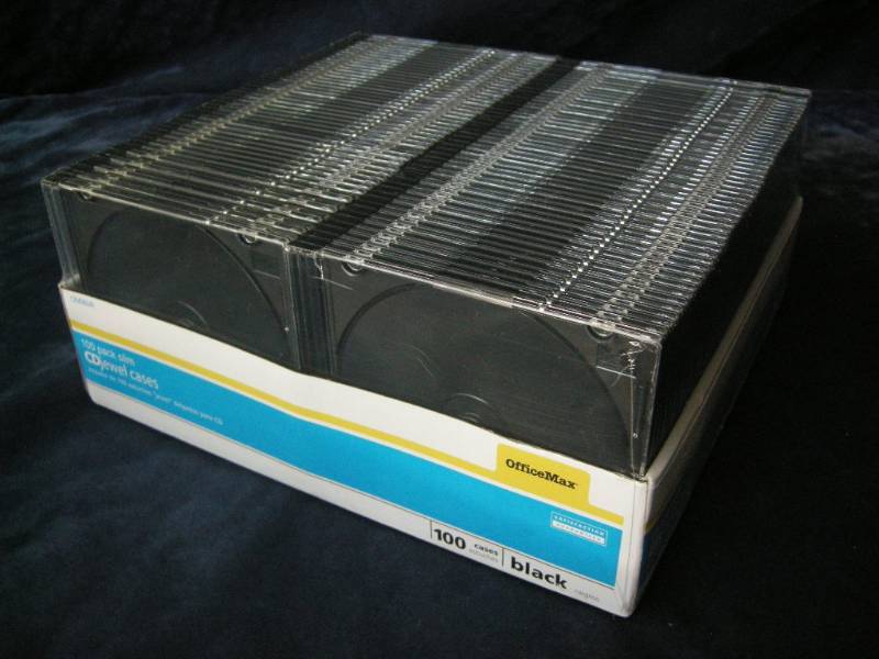 lot 97 image: CD Jewel Cases 100