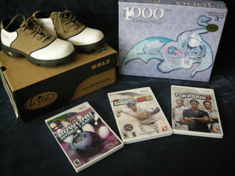 lot 99 image: WiiPuzzleBowling