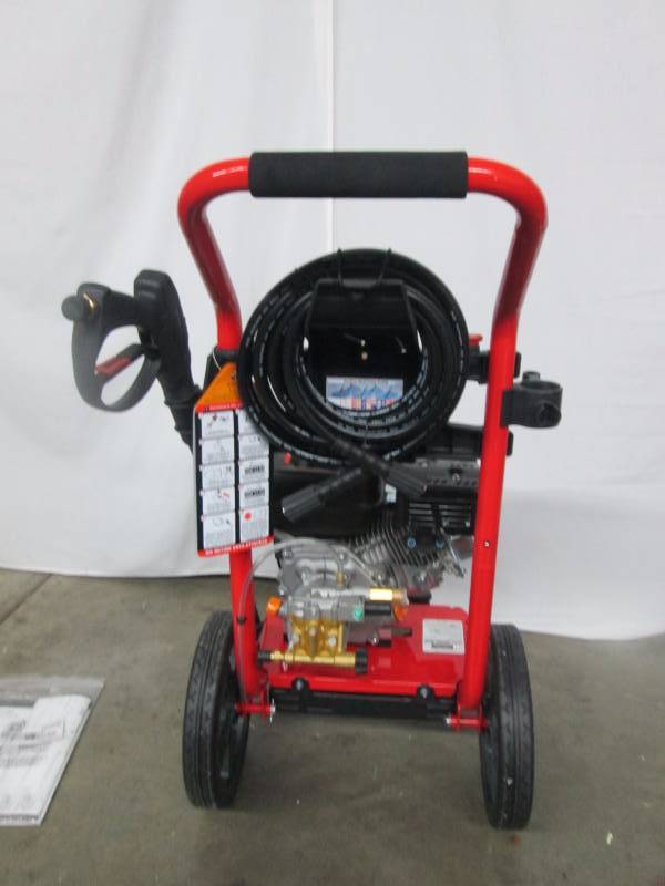Master Craft 3100 PSI Gas Pressure Washer June Store Returns and