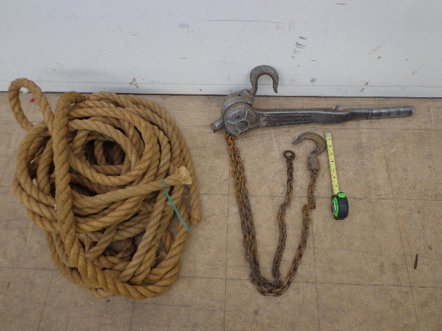 lot 31 image: Hoist