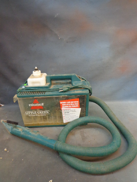 lot 34 image: Carpet cleaner