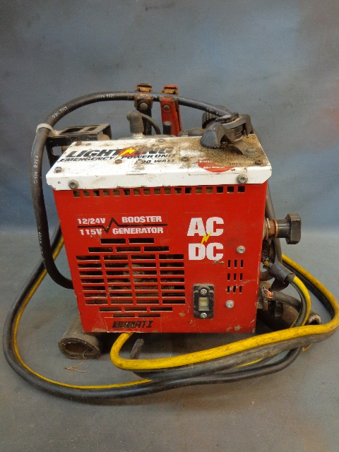 lot 43 image: emergency light power unit