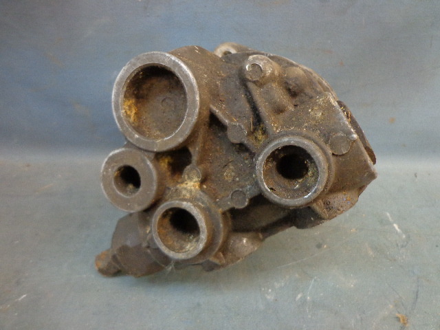 lot 67 image: Hydraulic pump
