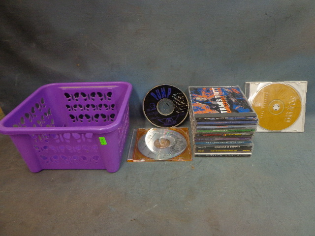 lot 88 image: music cds