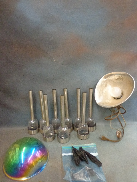 lot 97 image: Solar lights