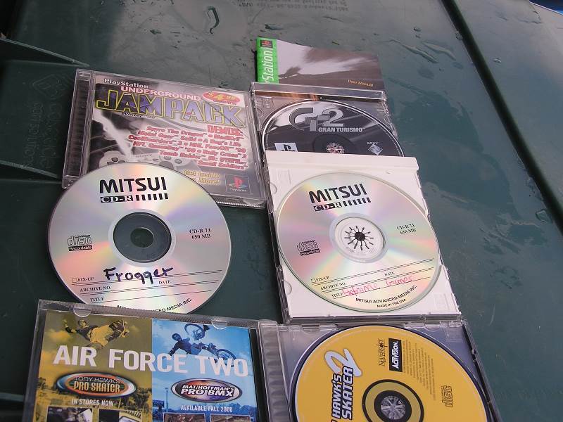 lot 10 image: SONY PLAYSTATION GAMES