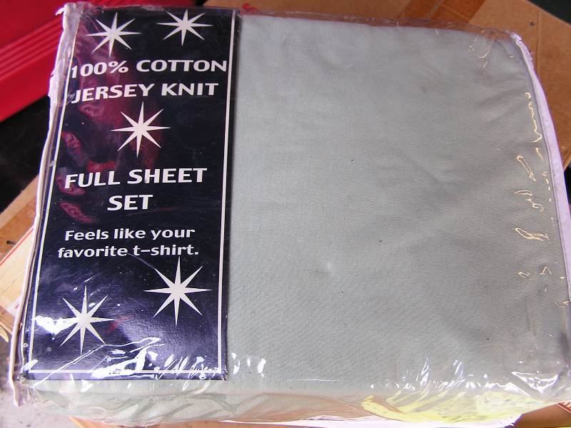 lot 30 image: BED SHEET SET NEW FULL SIZE