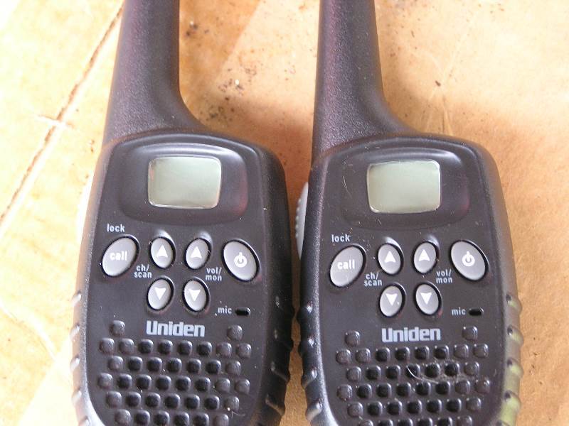 lot 45 image: UNIDEN WALKIE TALKIES