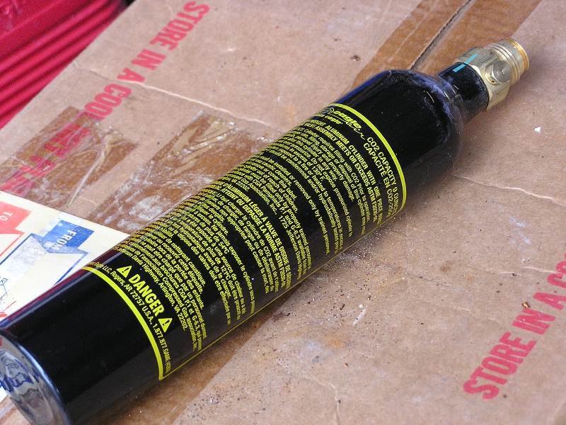 lot 47 image: EAGLE PAINT BALL AIR TANK