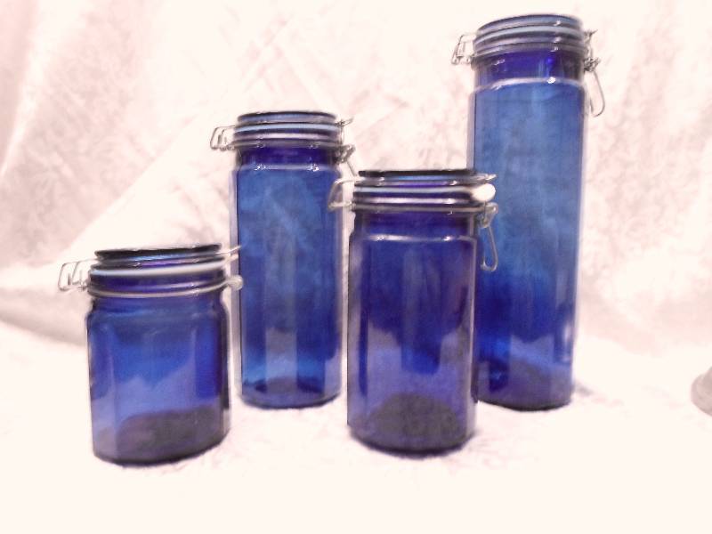 lot 23 image: Lot of 4 Cobalt Blue Jars - Sizes 6...