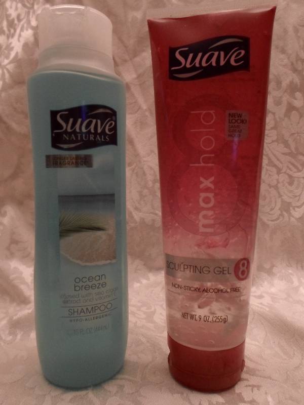 lot 39 image: Lot of 2 - 1 Suave Naturals Ocean B...