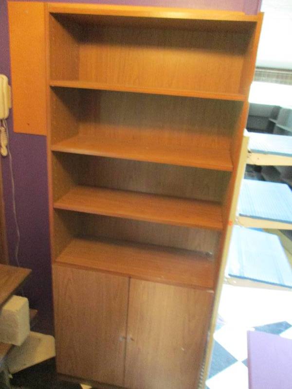 lot 146 image: Bookshelf, 30 wide, 72 tall, 12 ...