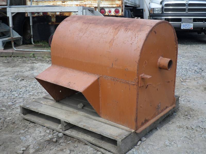 lot 15 image: Muller Induatrial Concrete Mixer Tu...