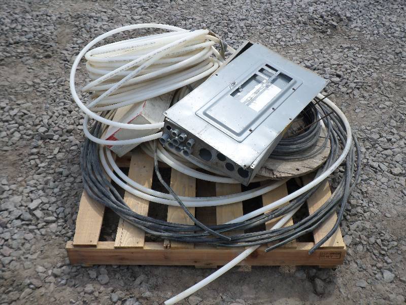 lot 16 image: Pallet Of Misc 58 Tubing, Industr...