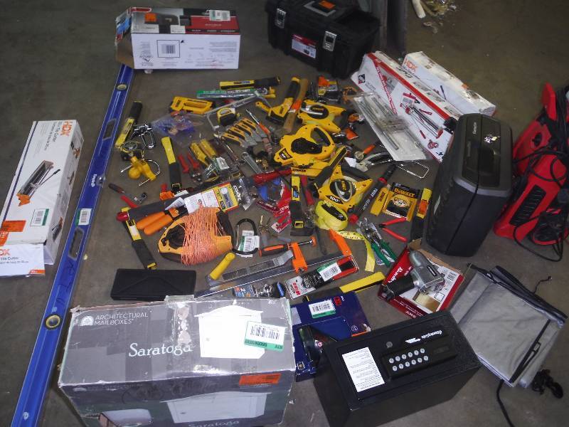 Lot of Broken Items, Preveiw for content and condition