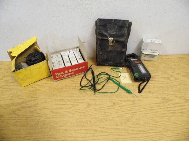 Assorted Electrical Items