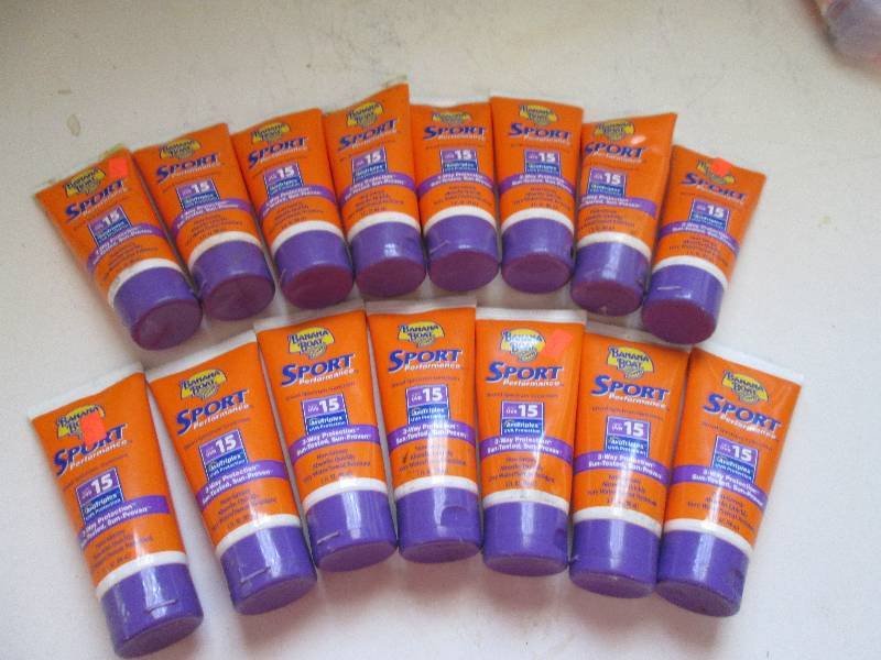 lot 6 image: lot of 15 bannana boat sport perfor...