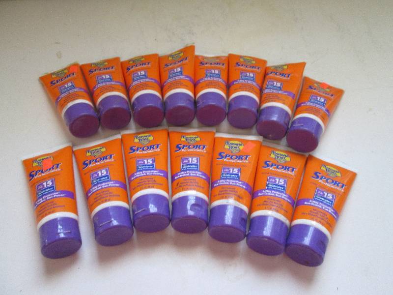 lot 7 image: lot of 15 bannana boat sport perfor...