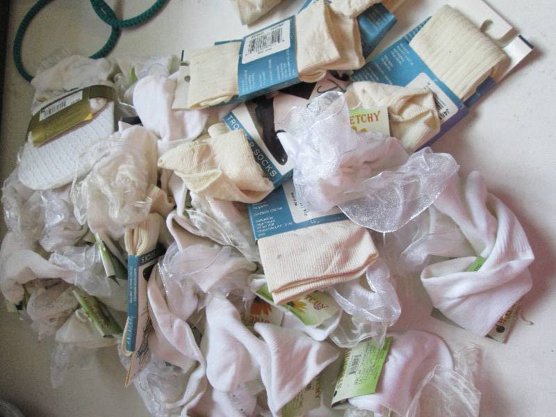 lot 40 image: socks  and tights small lot...