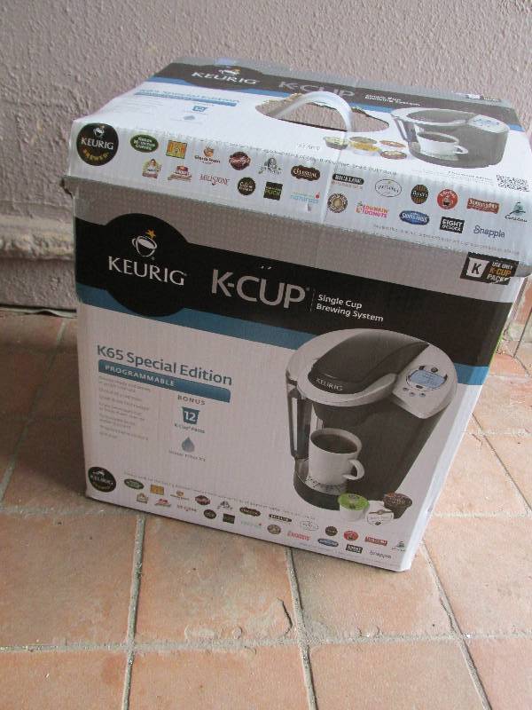 lot 82 image: K65 special editon keurig K-cup -pr...