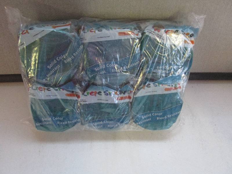 lot 119 image: 6 solid color stremers green...