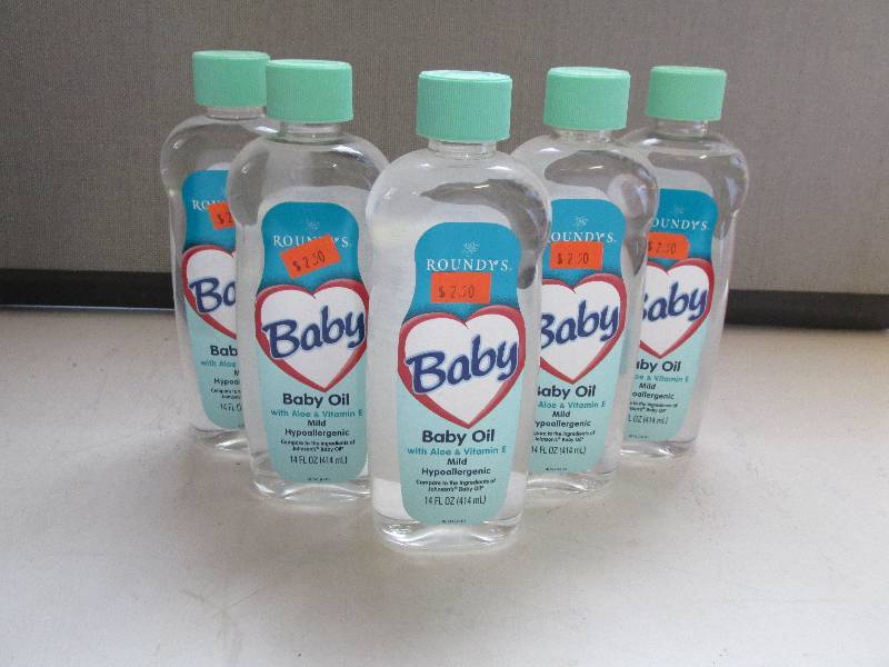 lot 121 image: 5 14oz bottles of baby oil new...